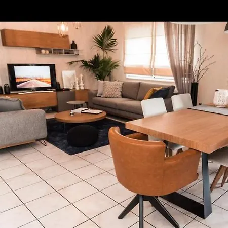 Apartment Sea Aura